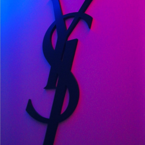 Meet your Posher, Daniel - Picture 1 of 1